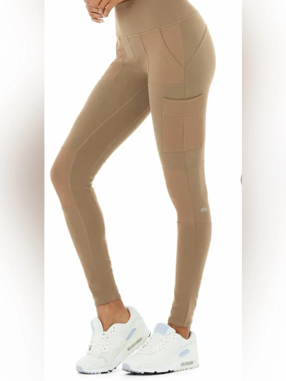 $134 ALO YOGA LEGGINGS SIZE XS